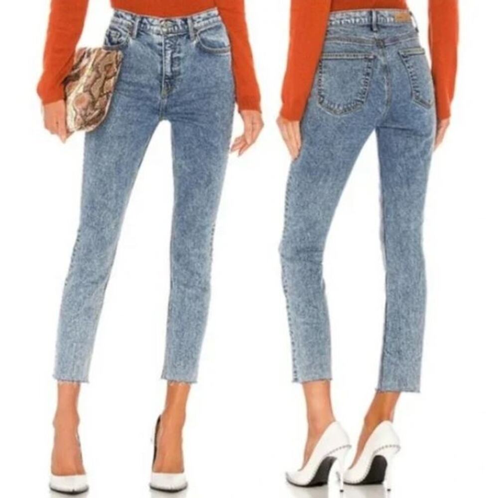 GRLFRND The Reed Jeans in Easy Street 25 Raw Hem Stone Wash